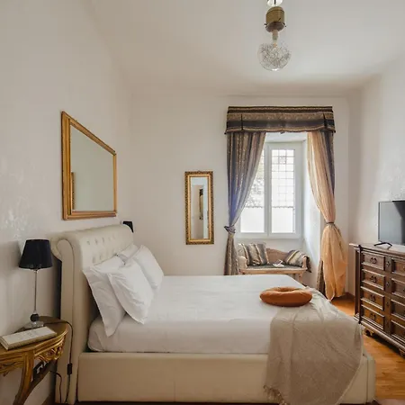 Ibiscus Bed & Breakfast 4*